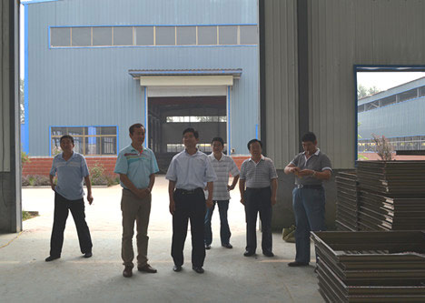 濟(jì)南市企業(yè)協(xié)會(huì)董光利副會(huì)長等領(lǐng)導(dǎo)蒞臨公司指導(dǎo)工作